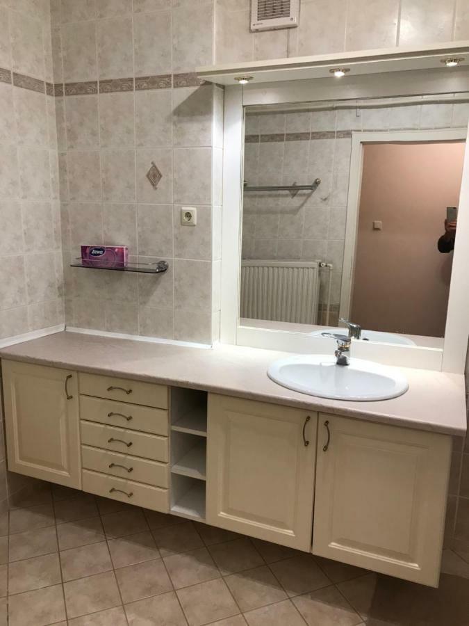 Gabor Pal 1 Apartman 2 Szoba Dunafoldvar Bagian luar foto